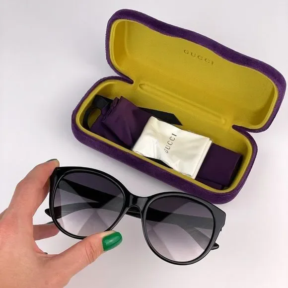 Gucci | Accessories | Gucci Gg63s 001sunglasses Black Logo  display picture 3